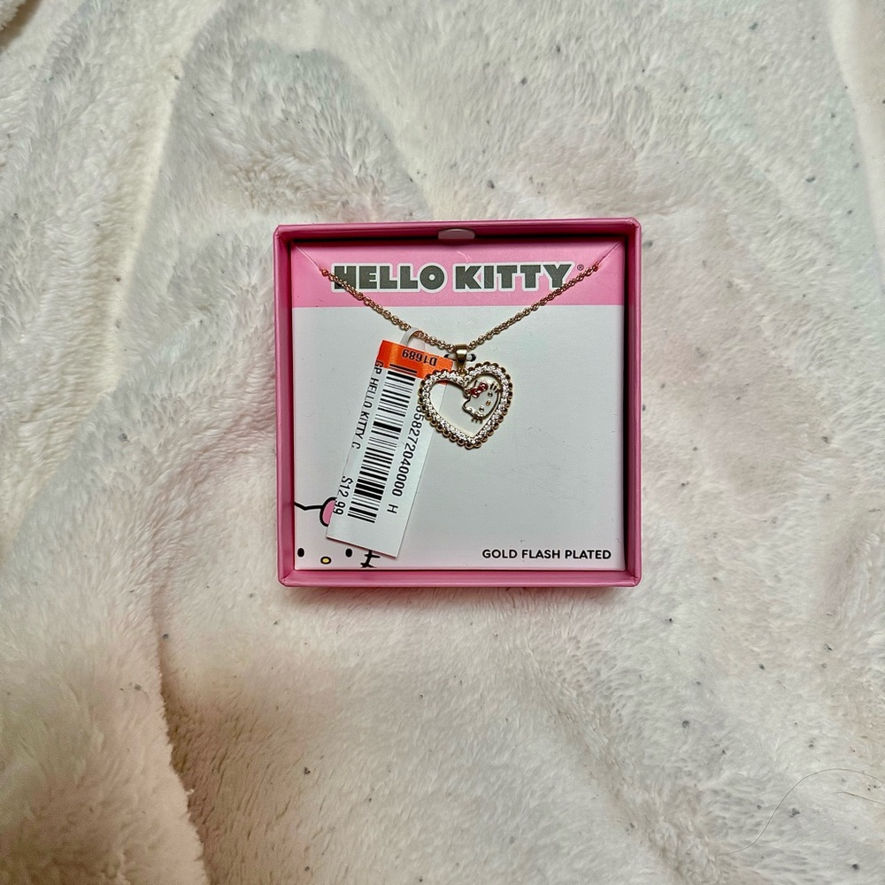 Hello Kitty Necklace - Picture 2 of 2